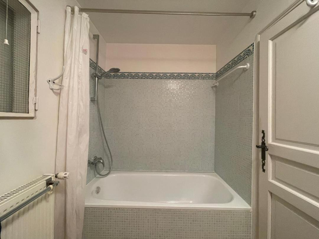 Appartement Pres De Dole Menotey Ngoại thất bức ảnh